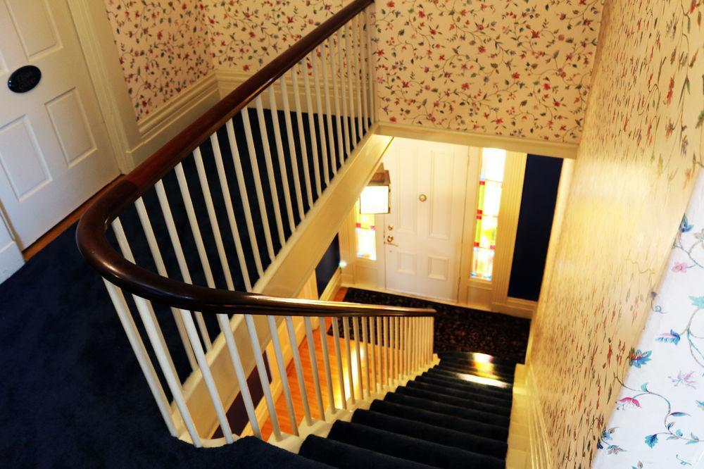 Отель Camden Windward House Экстерьер фото